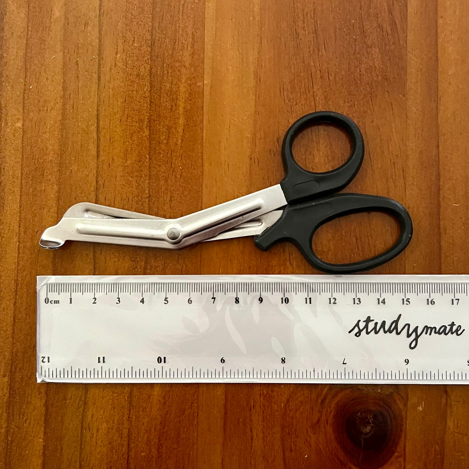 Safety Shears | The Art of Rope